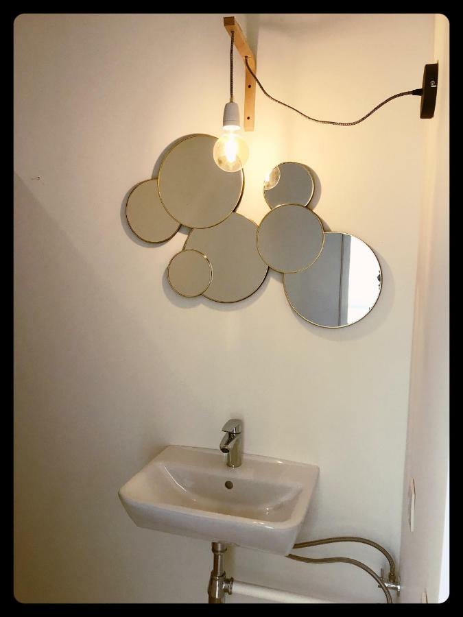 Holiday home Trendy House 5min From Shoppingstreets