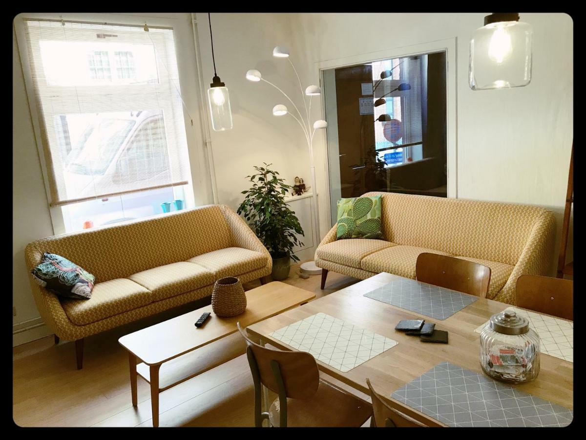 Holiday home Trendy House 5min From Shoppingstreets *